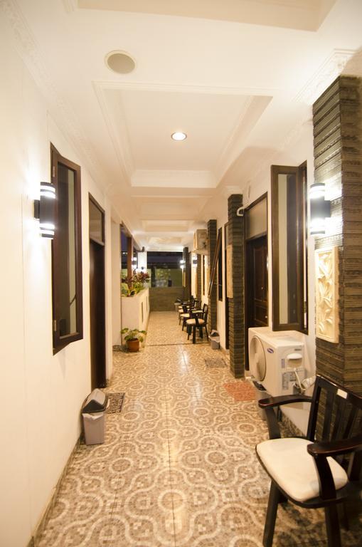 Guest House Salon Fora Gegerkalong Setiabudhi Bandung Exteriér fotografie