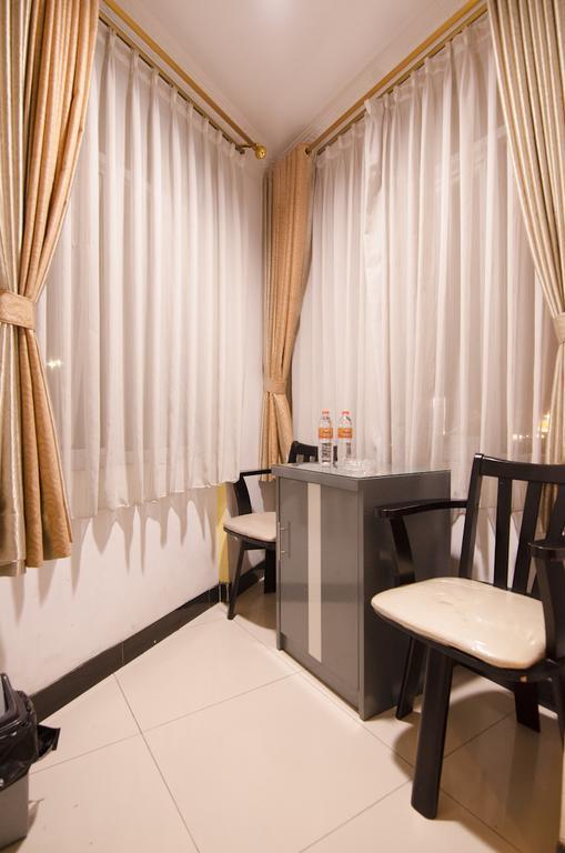 Guest House Salon Fora Gegerkalong Setiabudhi Bandung Exteriér fotografie