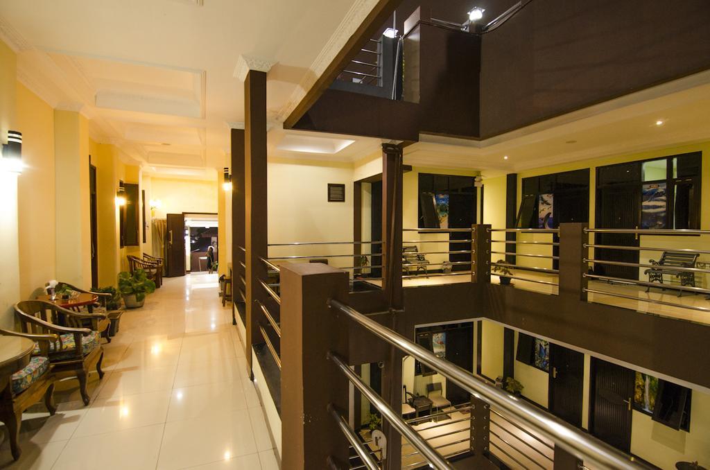 Guest House Salon Fora Gegerkalong Setiabudhi Bandung Exteriér fotografie